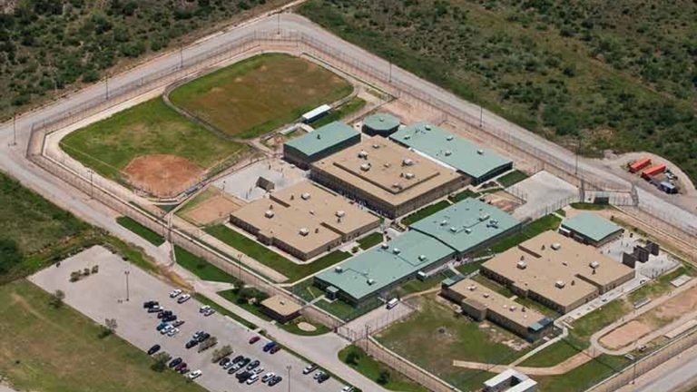 Federal Correctional Institution, Big Spring