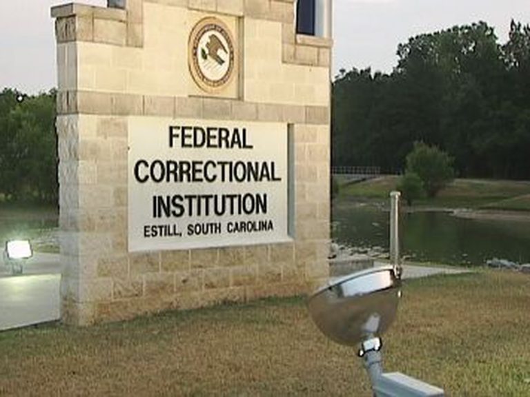 Federal Correctional Institution, Estill