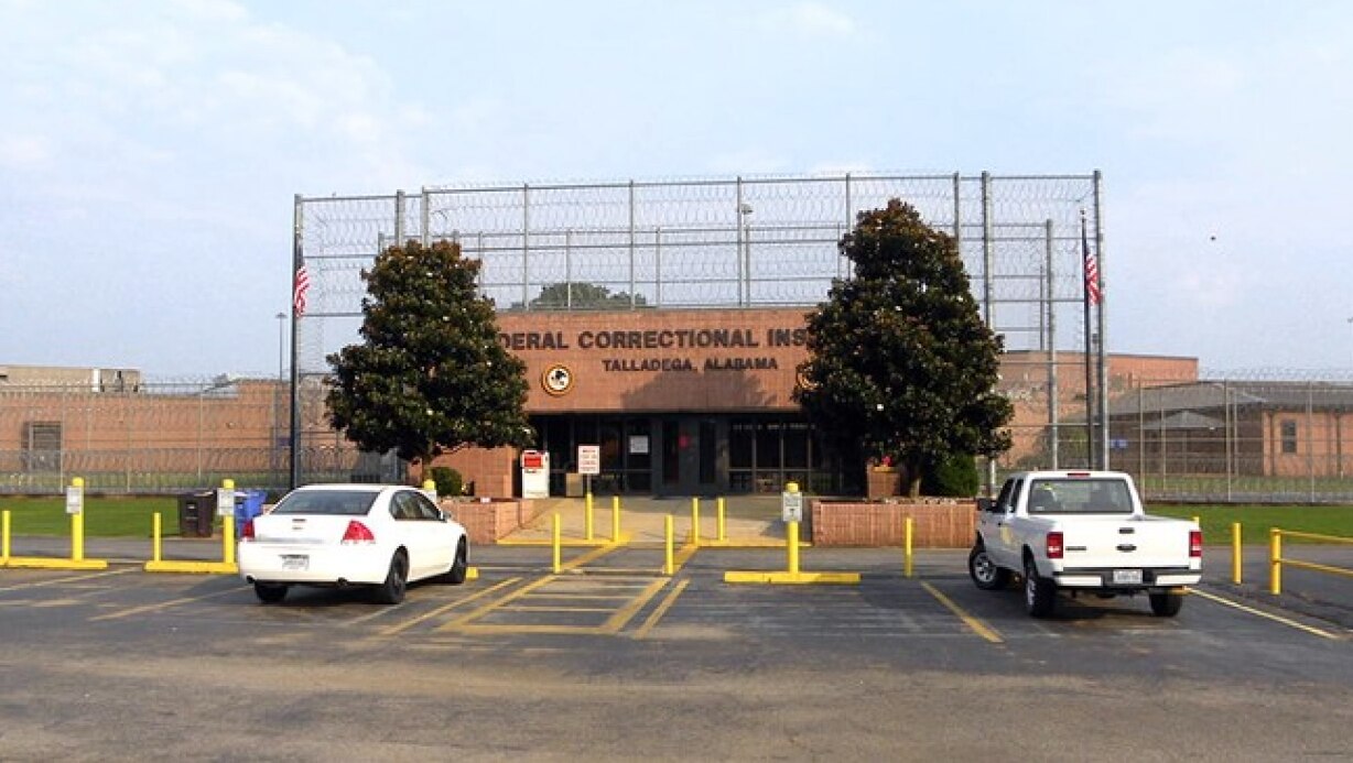 federal correctional institution talladega