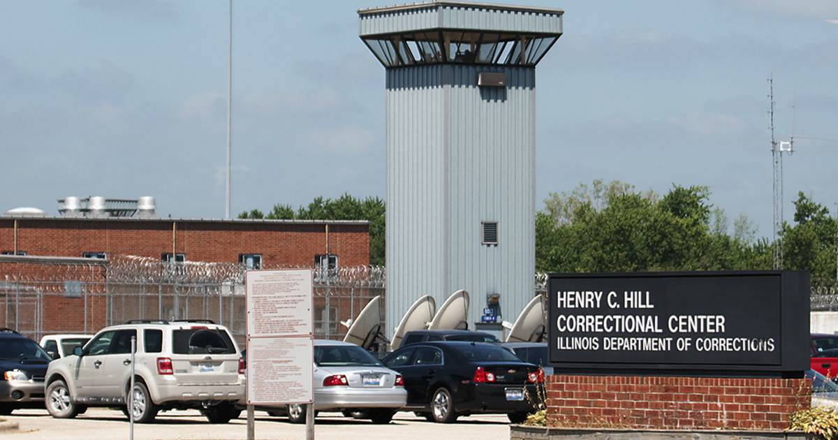 illinois river correctional center